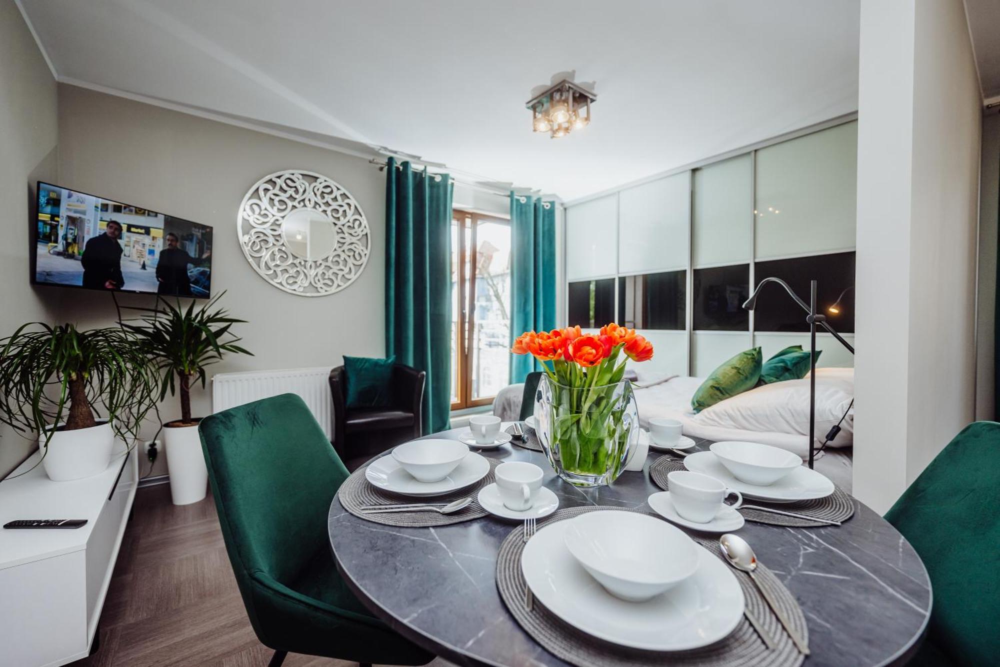 Ferienwohnung 1 Maja 76 Jelenia Góra Exterior foto